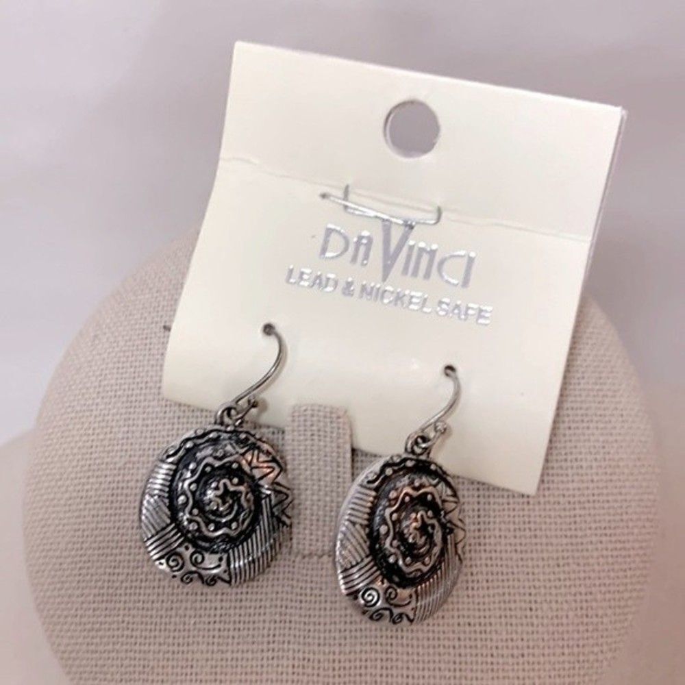 NWT DaVinci Earrings